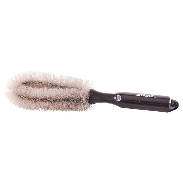 Alloy wheel cleaning brush